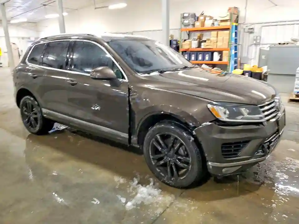 WVGEF9BP8FD006824 2015 VOLKSWAGEN TOUAREG-3