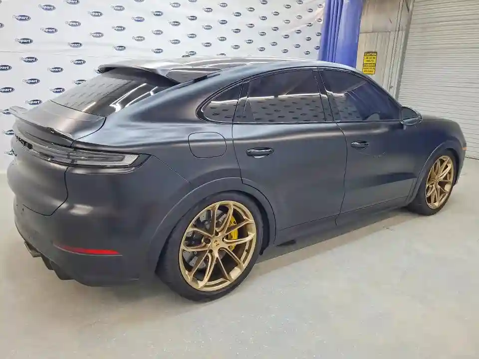 WP1BK2AY2RDA72499 2024 PORSCHE CAYENNE-2