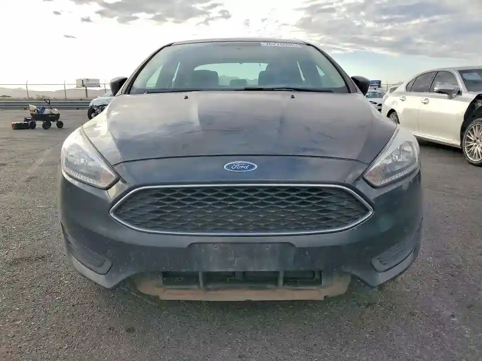 1FADP3F26JL262425 2018 FORD FOCUS-4