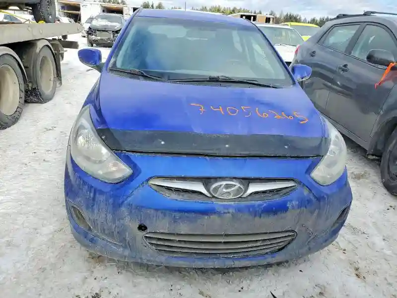 KMHCT5AE2DU130870 2013 HYUNDAI ACCENT-4