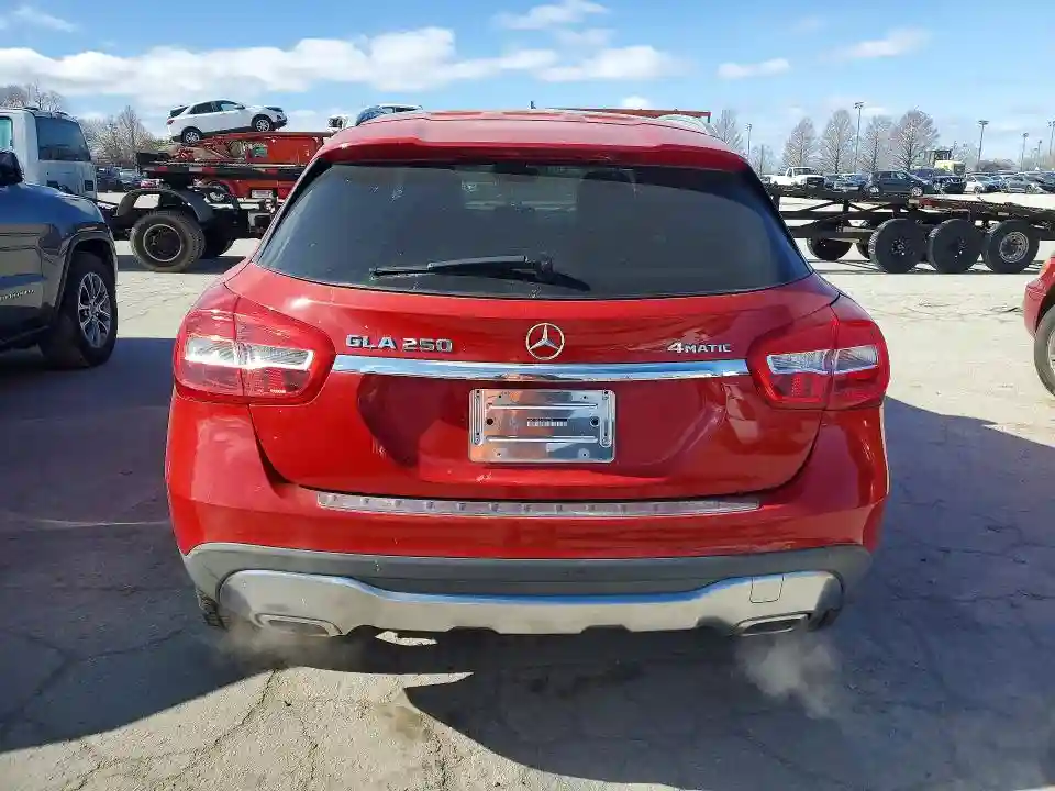 WDCTG4GB7JJ373324 2018 MERCEDES-BENZ GLA-CLASS-5