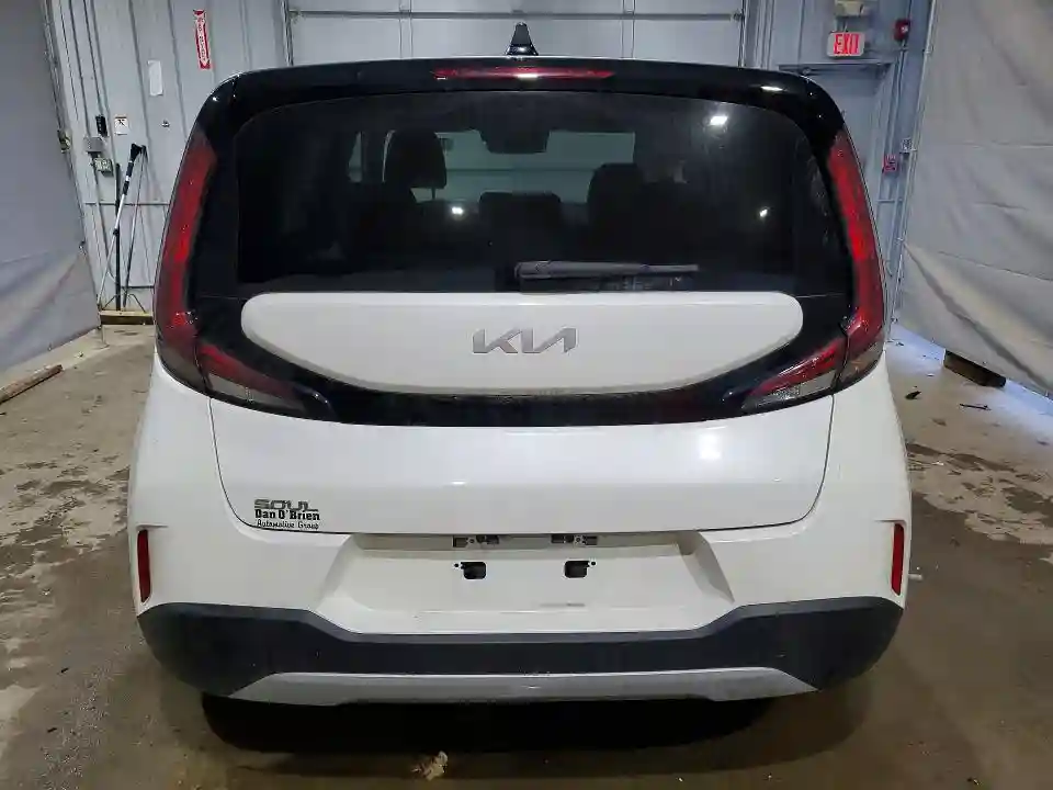 KNDJ23AU9P7892848 2023 KIA SOUL-5