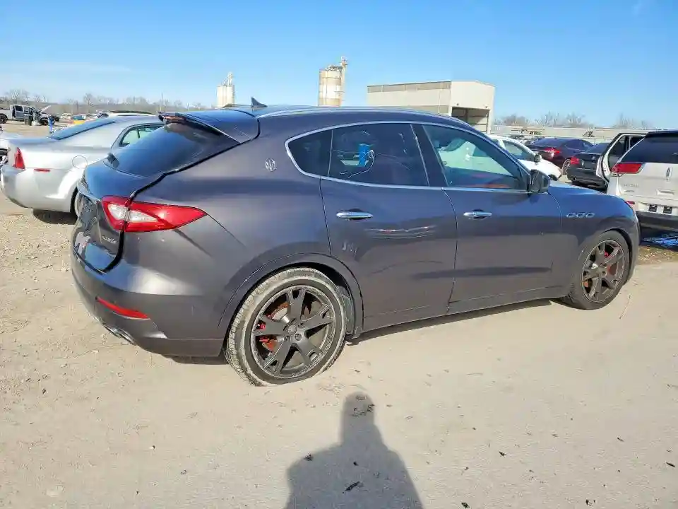 ZN661XUS9HX252150 2017 MASERATI ALL MODELS-2