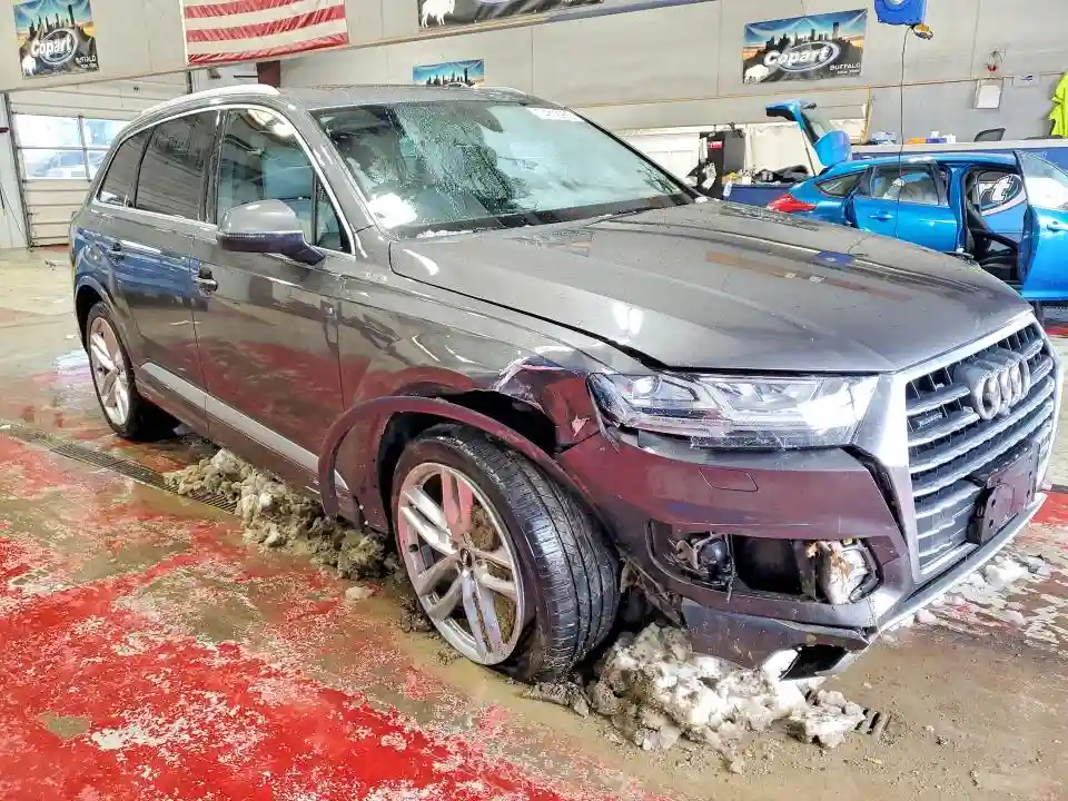 WA1VAAF74JD053205 2018 AUDI Q7-3