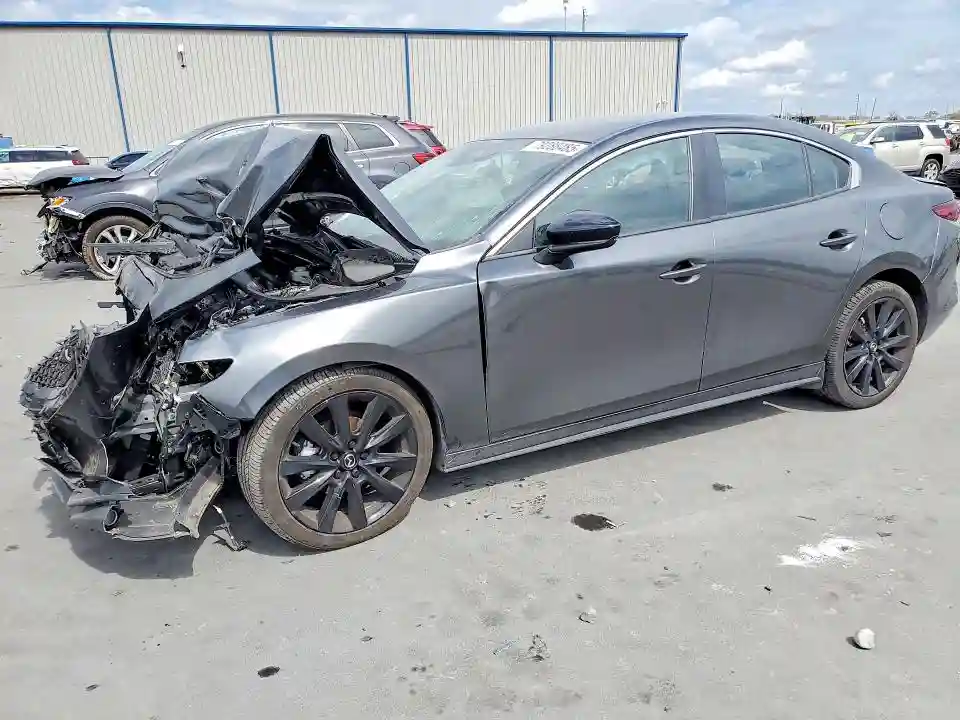 3MZBPABM8SM464404 2025 MAZDA 3-0