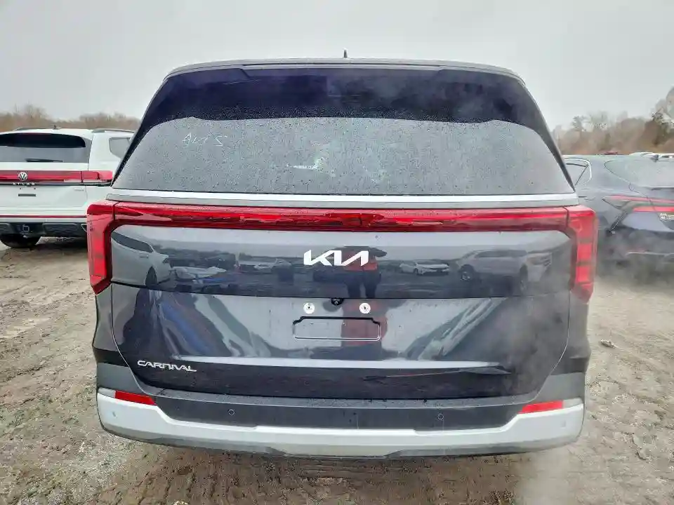 KNDNB5K31S6535343 2025 KIA CARNIVAL L-5