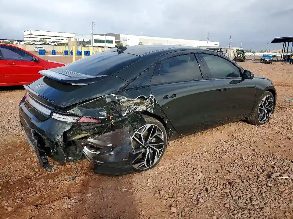 KMHM54AA7RA058031 2024 HYUNDAI IONIQ 6-2