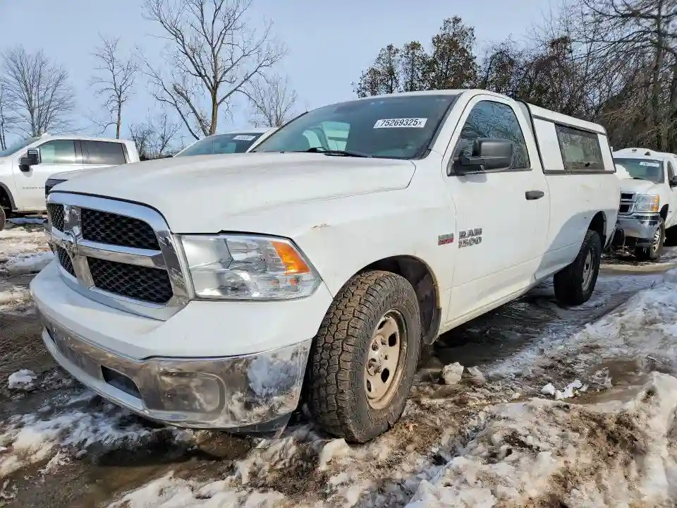 3C6JR6DTXHG706795 2017 RAM 1500-0