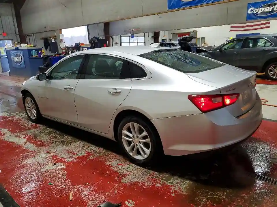 1G1ZD5ST8JF264932 2018 CHEVROLET MALIBU-1