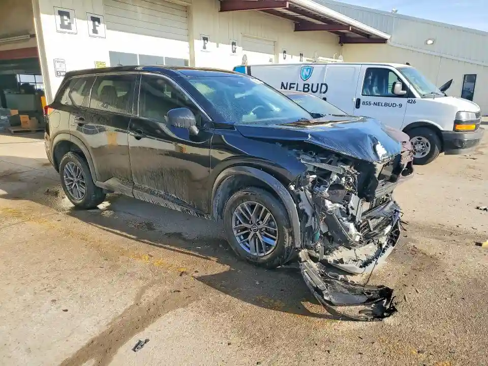 5N1BT3AB1PC892734 2023 NISSAN ROGUE-3