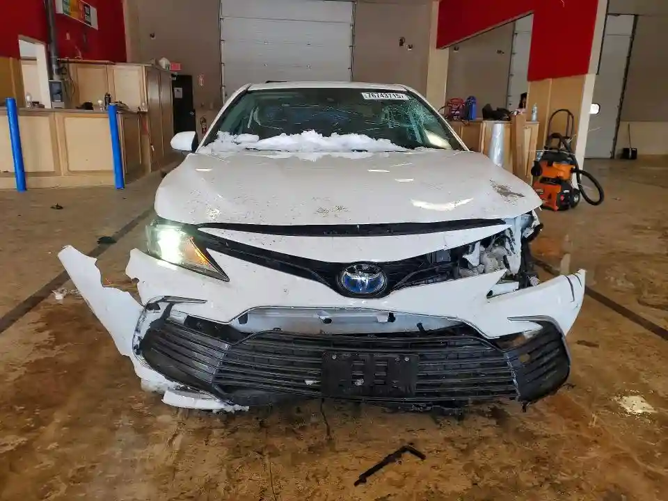 4T1C31AK4NU575420 2022 TOYOTA CAMRY-4