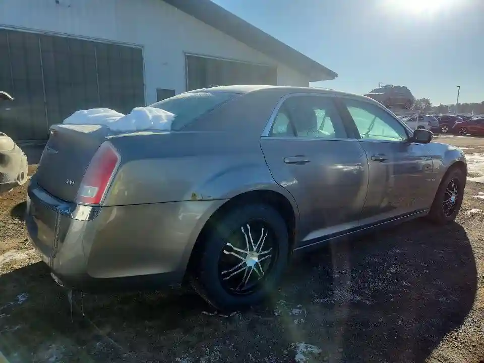 2C3CCARG0EH170201 2014 CHRYSLER 300-2