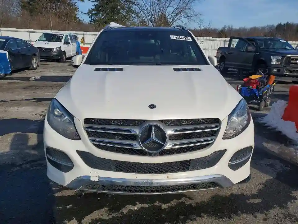 4JGDA5HB2JB151084 2018 MERCEDES-BENZ GLE-CLASS-4