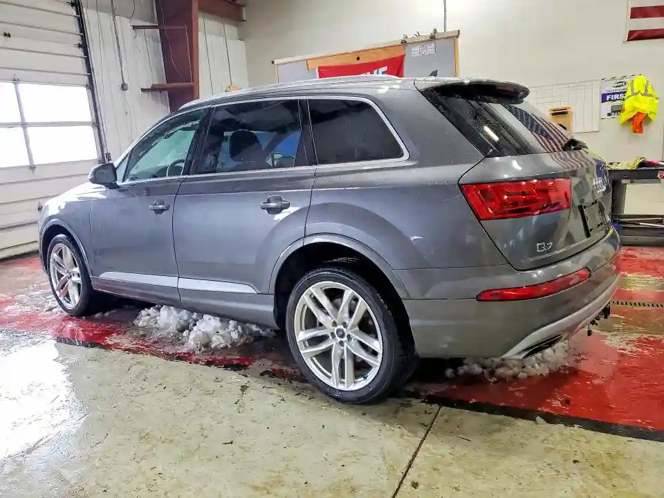 WA1VAAF74JD053205 2018 AUDI Q7-1