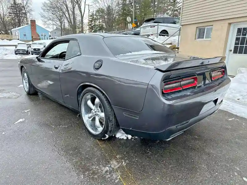 2C3CDZBT8JH141994 2018 DODGE CHALLENGER-1