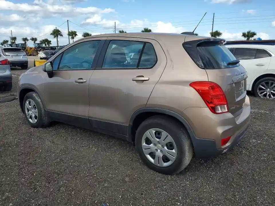 3GNCJKSB9JL410747 2018 CHEVROLET TRAX-1
