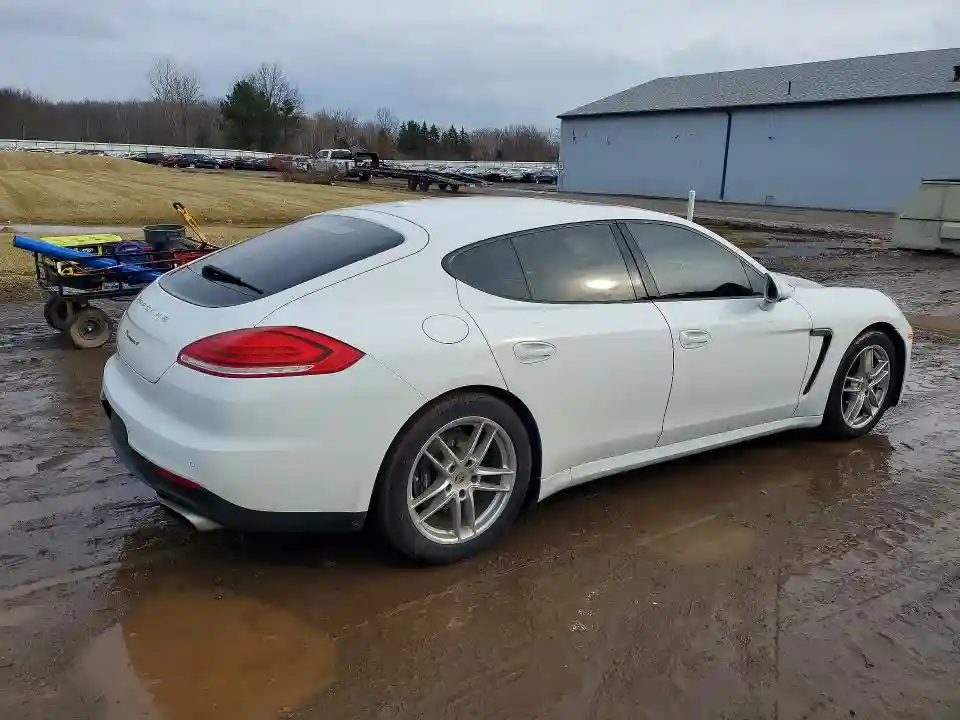 WP0AA2A71FL007149 2015 PORSCHE PANAMERA-2