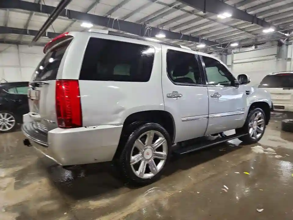 1GYS4BEF1DR176153 2013 CADILLAC ESCALADE-2