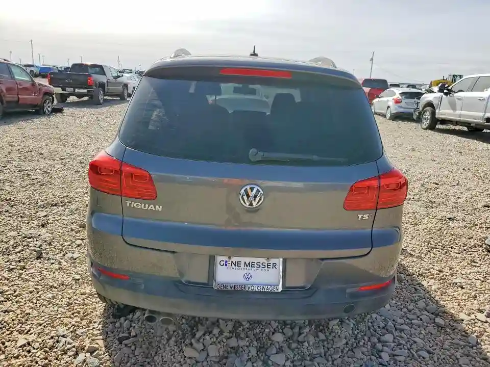 WVGAV7AXXGW514144 2016 VOLKSWAGEN TIGUAN-5