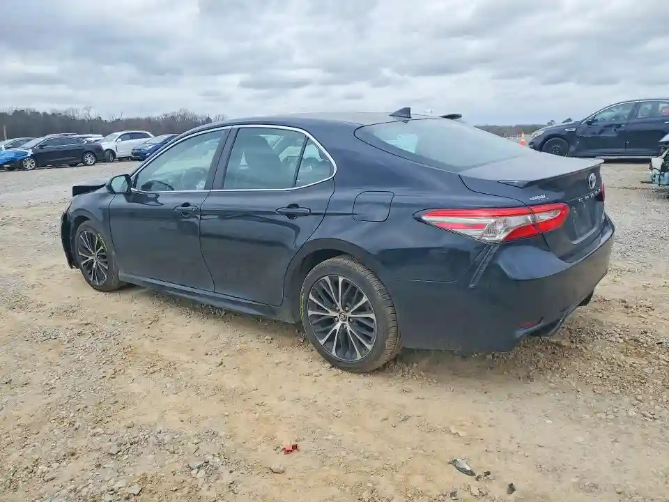 4T1B11HK3KU205174 2019 TOYOTA CAMRY-1