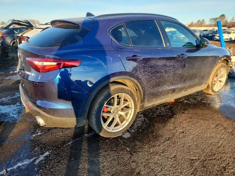 ZASPAKBN5K7C55101 2019 ALFA ROMEO STELVIO-2
