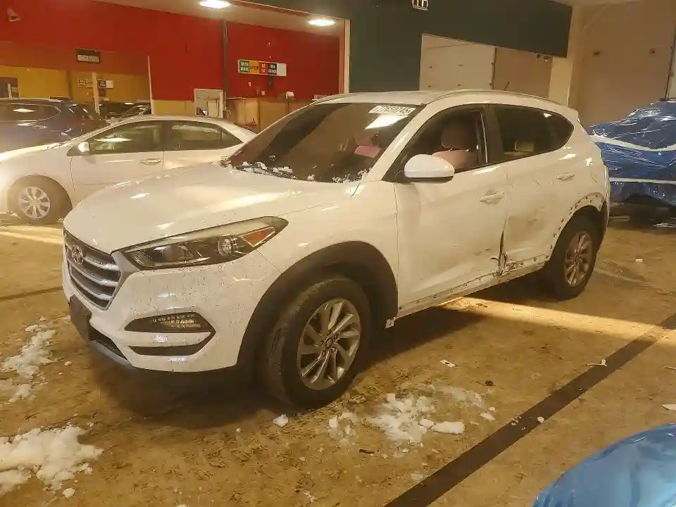 KM8J3CA47HU271085 2017 HYUNDAI TUCSON-0