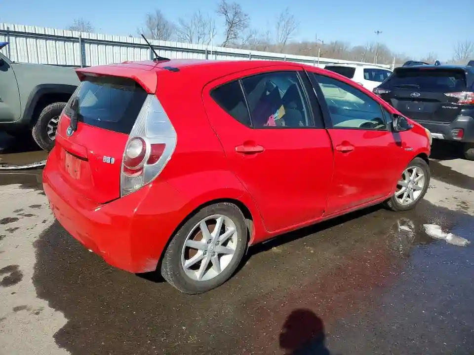 JTDKDTB32C1016611 2012 TOYOTA PRIUS-2