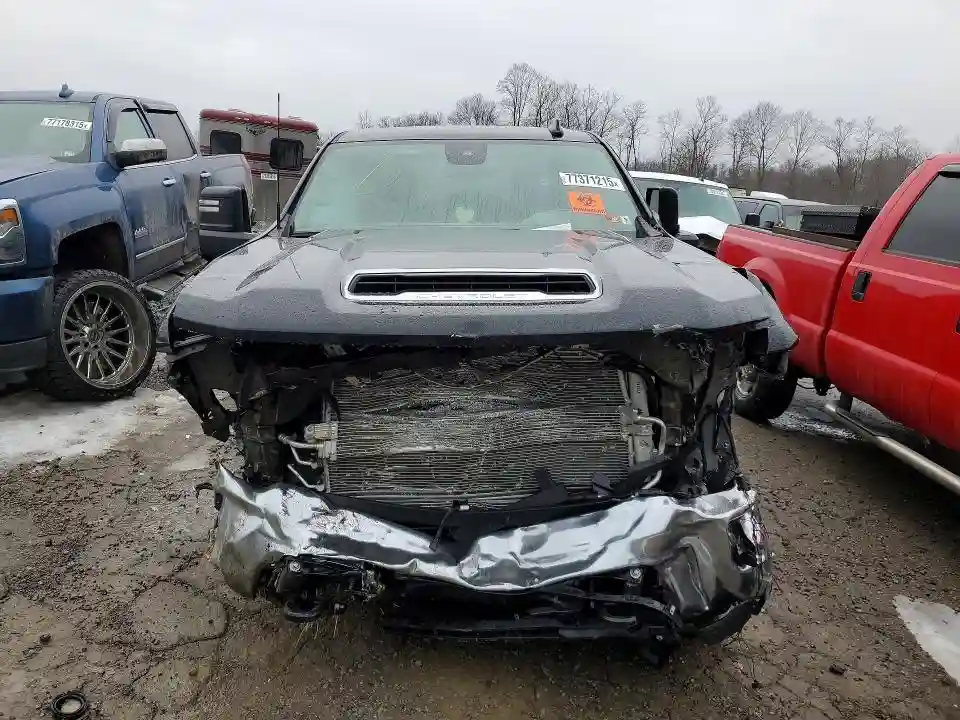 2GC1KNEY3S1232061 2025 CHEVROLET ALL MODELS-4