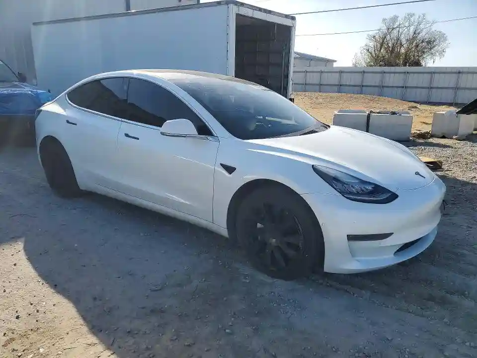 5YJ3E1EB6LF606939 2020 TESLA MODEL 3-3
