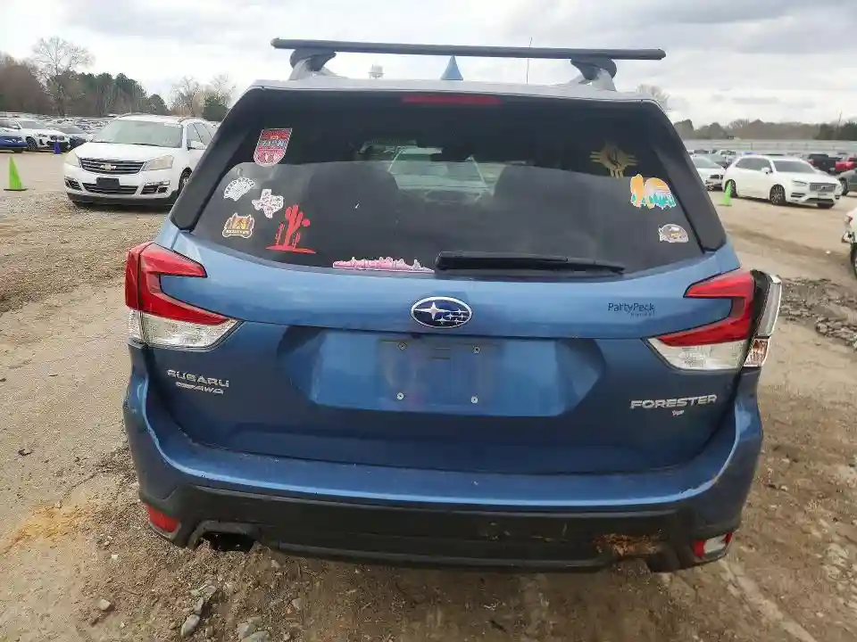 JF2SKAEC6KH457753 2019 SUBARU FORESTER-5