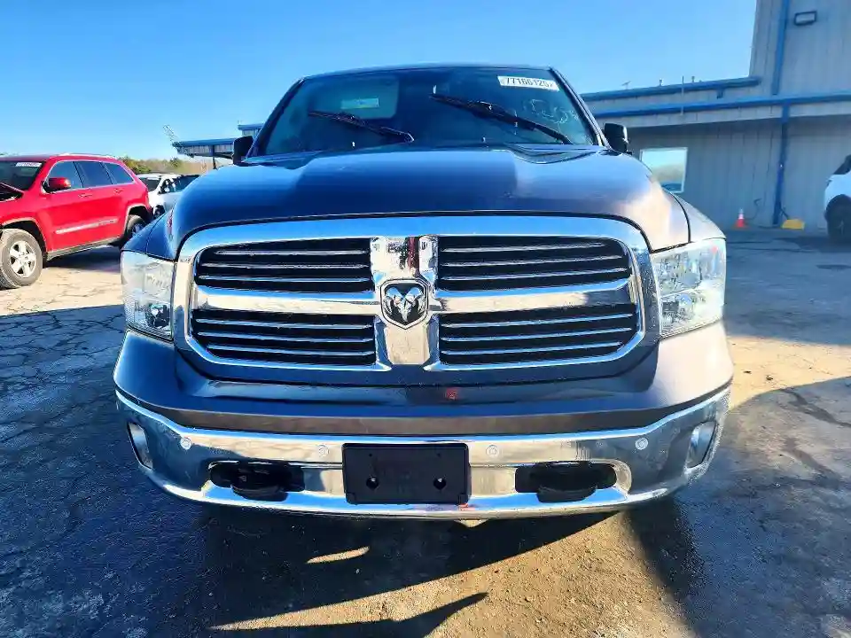 1C6RR7GT5HS780316 2017 RAM 1500-4