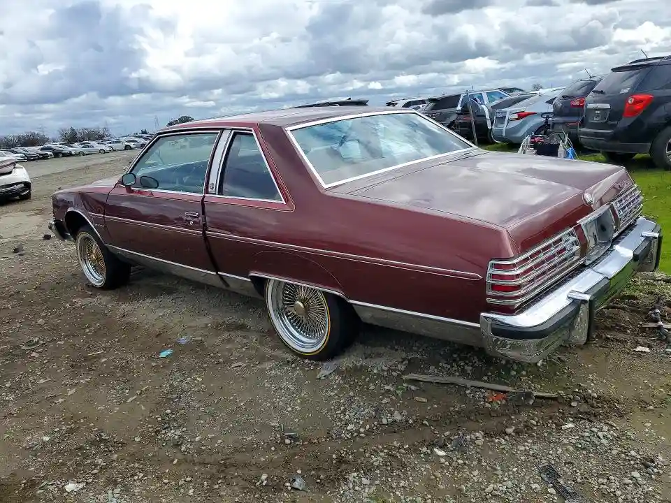 2Q37Z7X137369 1977 PONTIAC BONNEVILLE-1