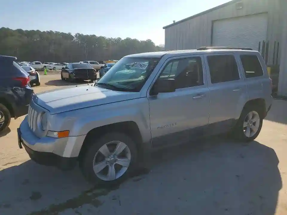 1J4NT1GB8BD119656 2011 JEEP PATRIOT-0