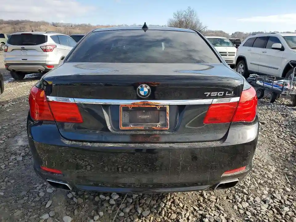 WBAKC8C55CC436462 2012 BMW 7 SERIES-5