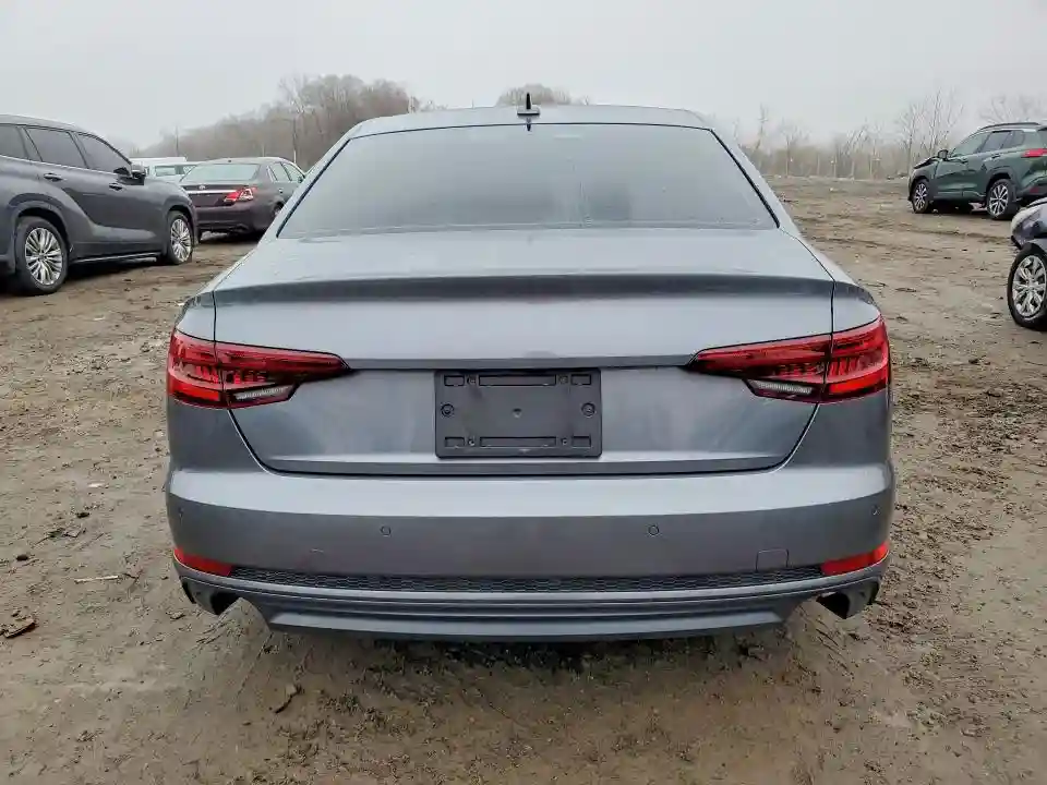 WAUENAF40JA060151 2018 AUDI A4-5