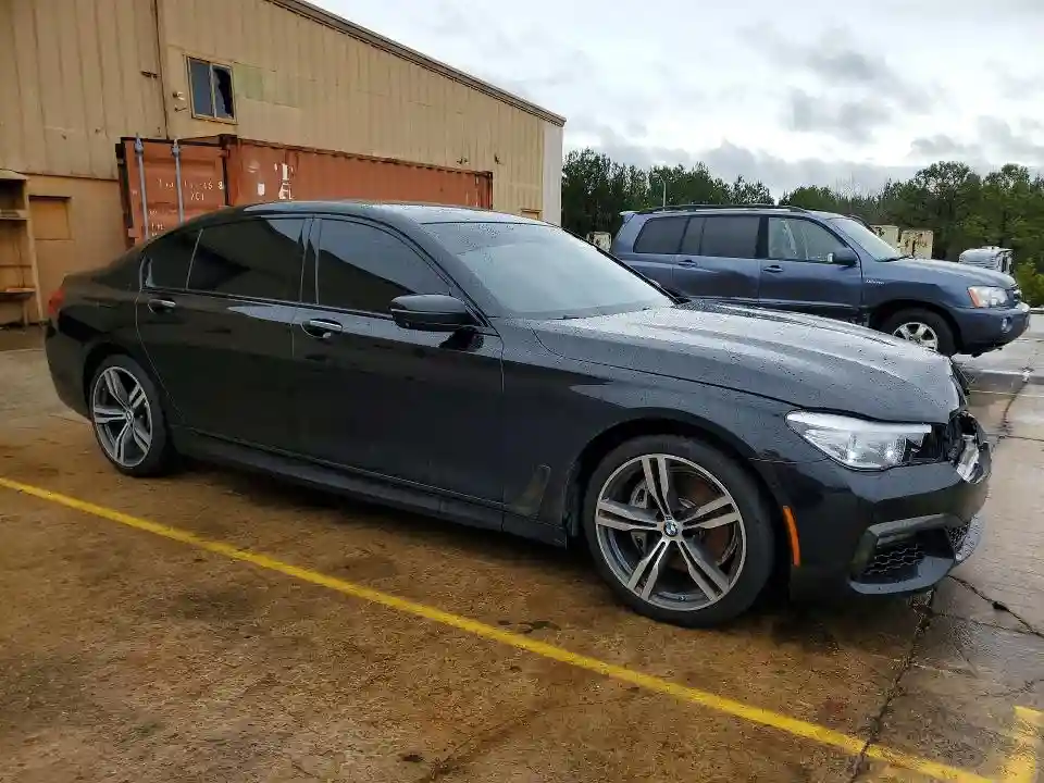 WBA7E2C50KB218298 2019 BMW 7 SERIES-3