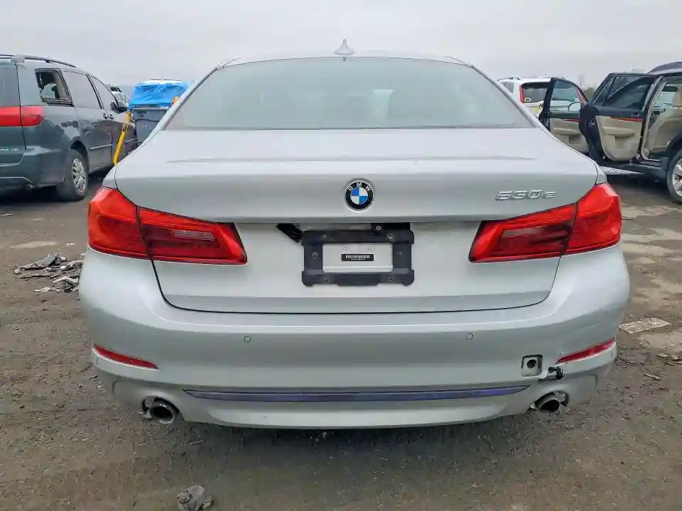 WBAJB1C5XKB376270 2019 BMW 5 SERIES-5