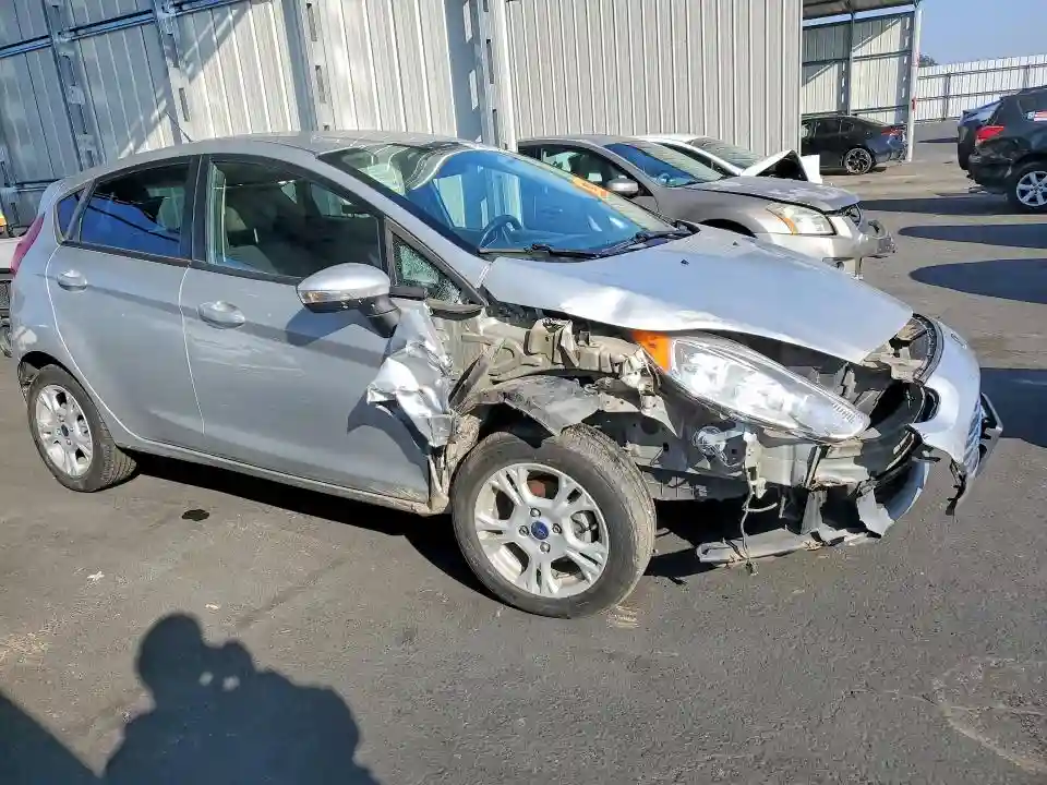 3FADP4EJ6FM111444 2015 FORD FIESTA-3