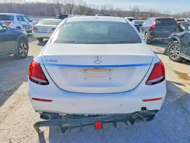 WDDZF4JB7HA089932 2017 MERCEDES-BENZ E-CLASS-5