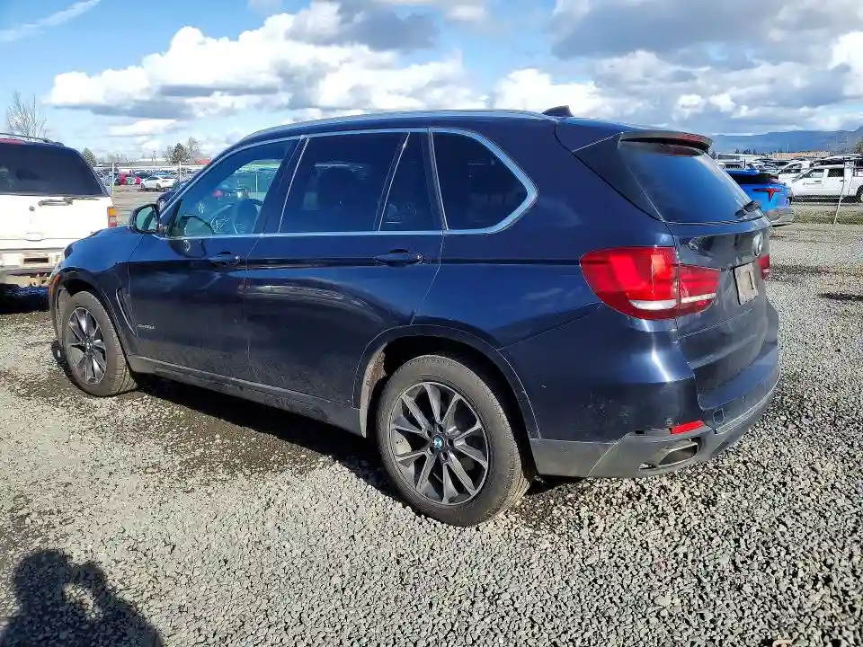 5UXKS4C59J0Z89904 2018 BMW X5-1