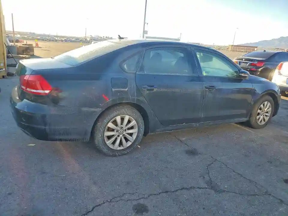 1VWAP7A35CC094247 2012 VOLKSWAGEN PASSAT-2