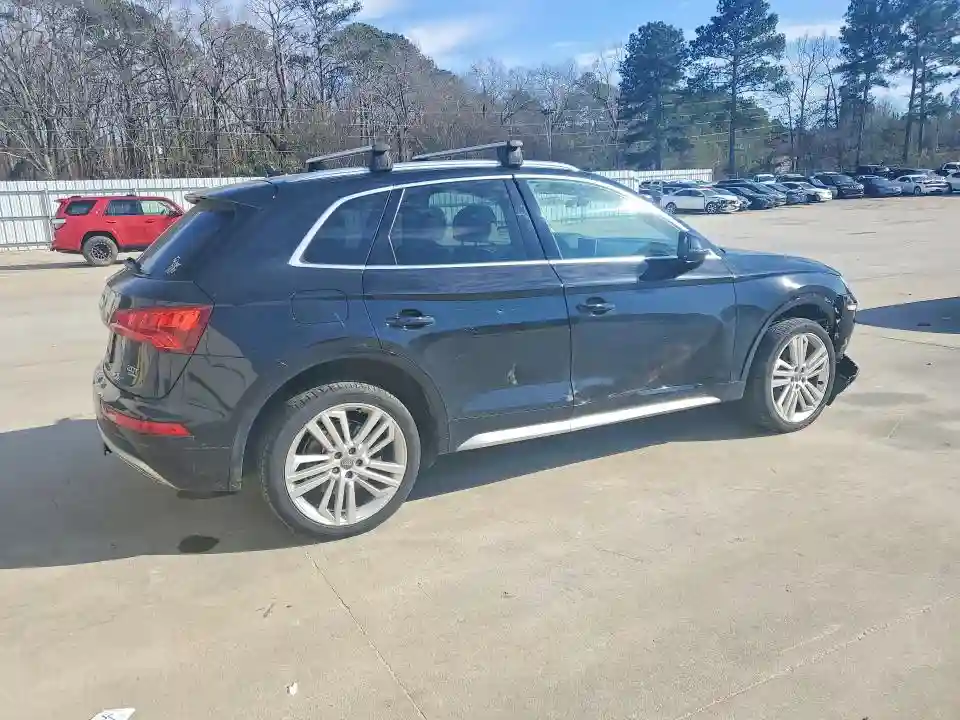 WA1BNAFY0J2087413 2018 AUDI Q5-2