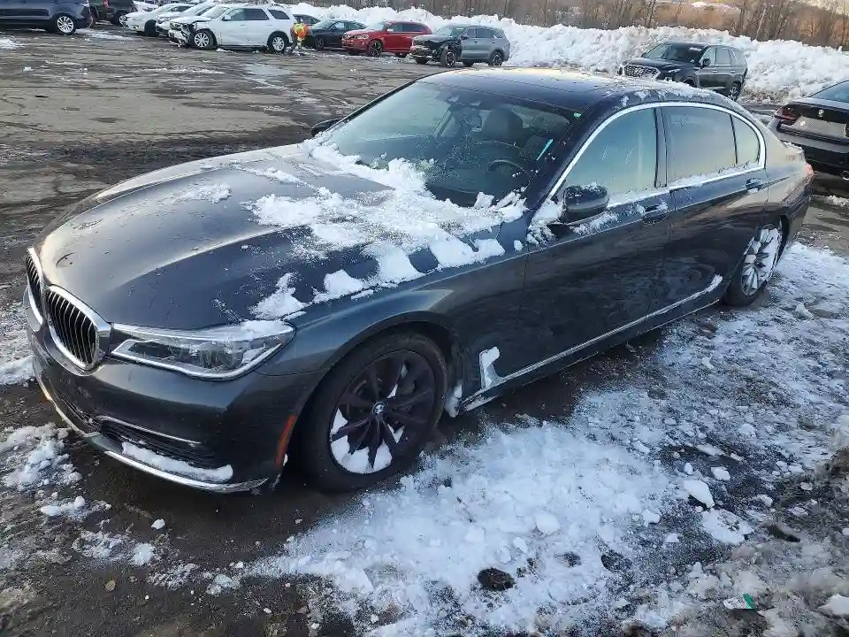 WBA7F2C56JG424465 2018 BMW 7 SERIES-0