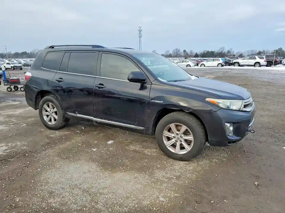 JTEBC3EH5D2017012 2013 TOYOTA HIGHLANDER-3