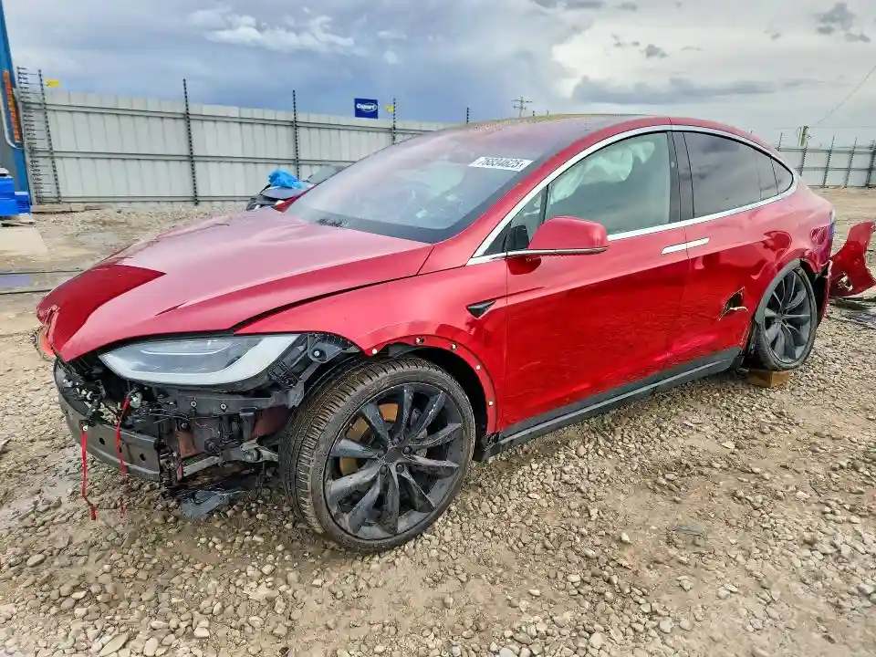 5YJXCBE2XJF113002 2018 TESLA MODEL X-0