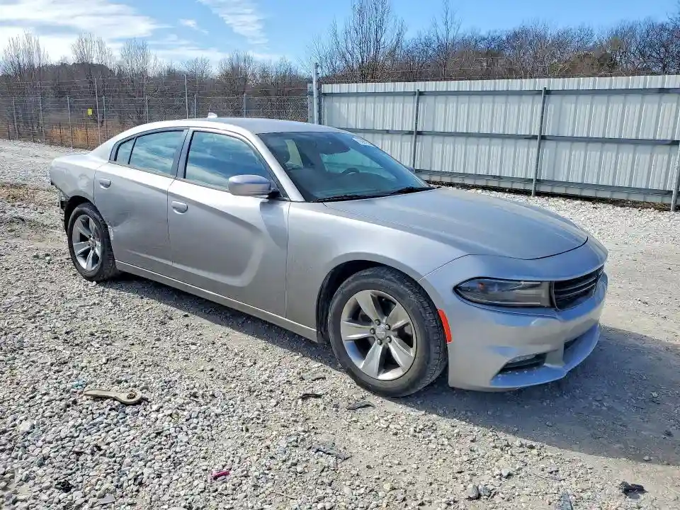 2C3CDXHG3GH166650 2016 DODGE CHARGER-3