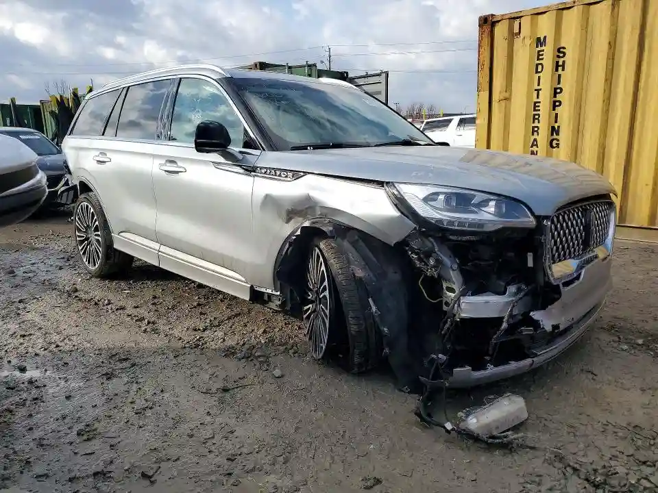 5LM5J9XC0PGL23725 2023 LINCOLN AVIATOR-3