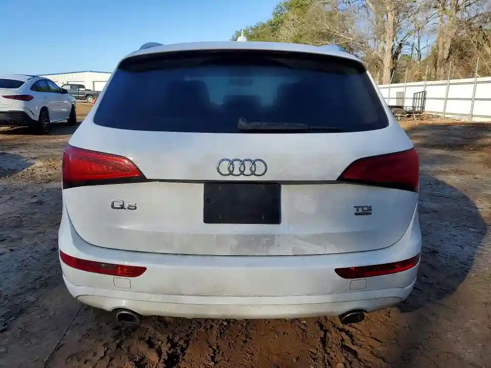 WA1CMBFP2EA072668 2014 AUDI Q5-5