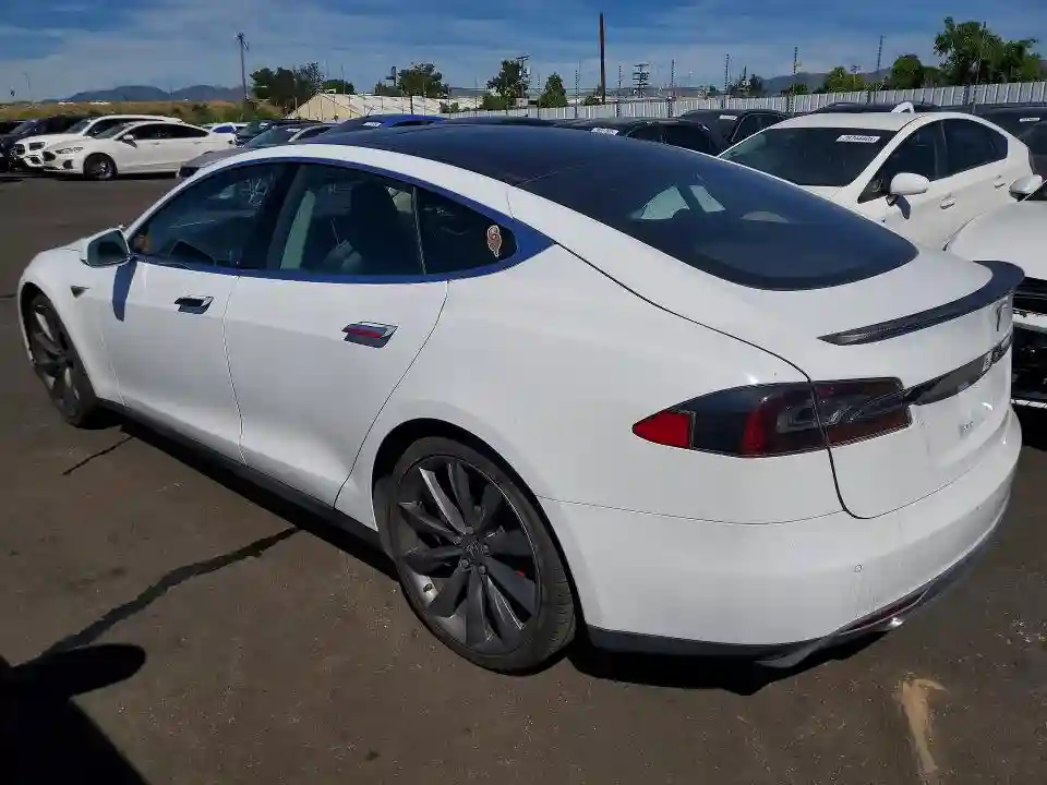 5YJSA1H11EFP45275 2014 TESLA MODEL S-1