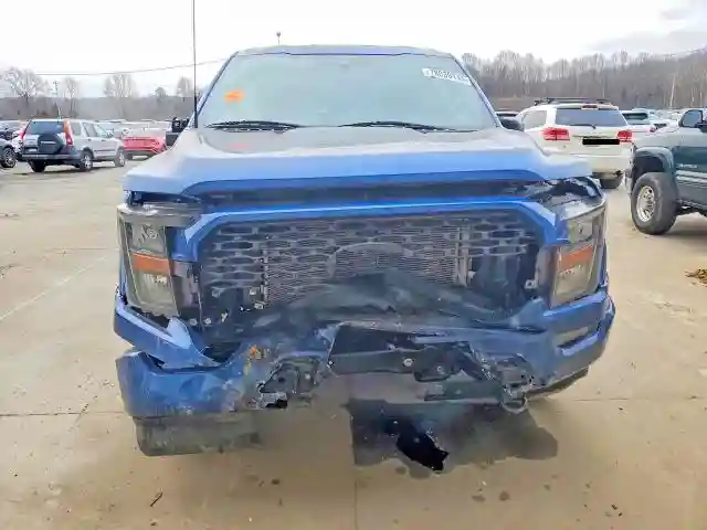 1FTFW1E56PKD44627 2023 FORD F-150-4
